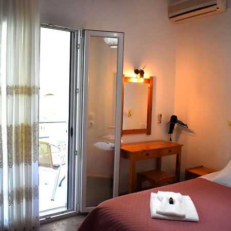 Kostas Apartments & Studios Agios Georgios Pagon Eksteriør bilde