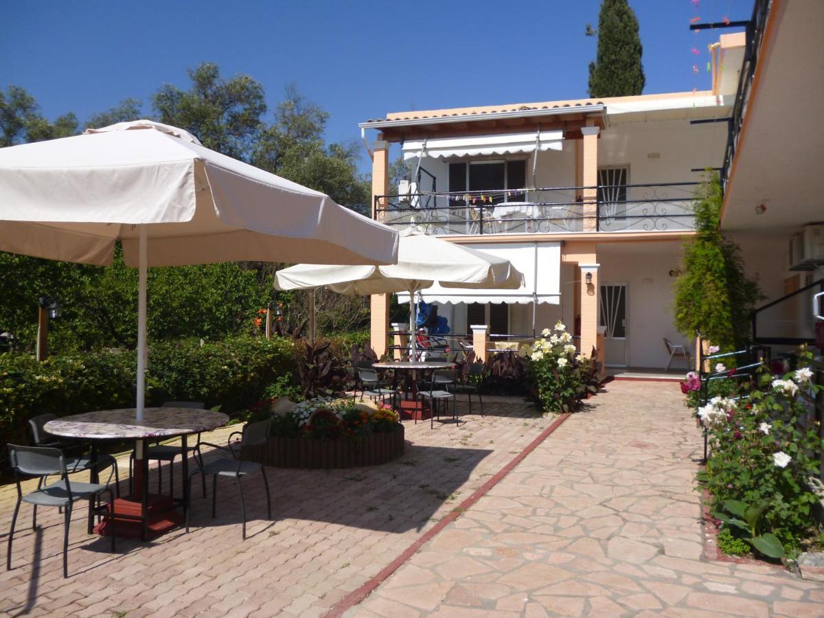 Kostas Apartments & Studios Agios Georgios Pagon Eksteriør bilde