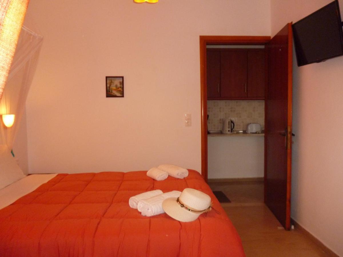 Kostas Apartments & Studios Agios Georgios Pagon Eksteriør bilde