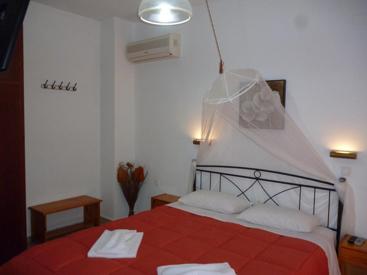 Kostas Apartments & Studios Agios Georgios Pagon Eksteriør bilde