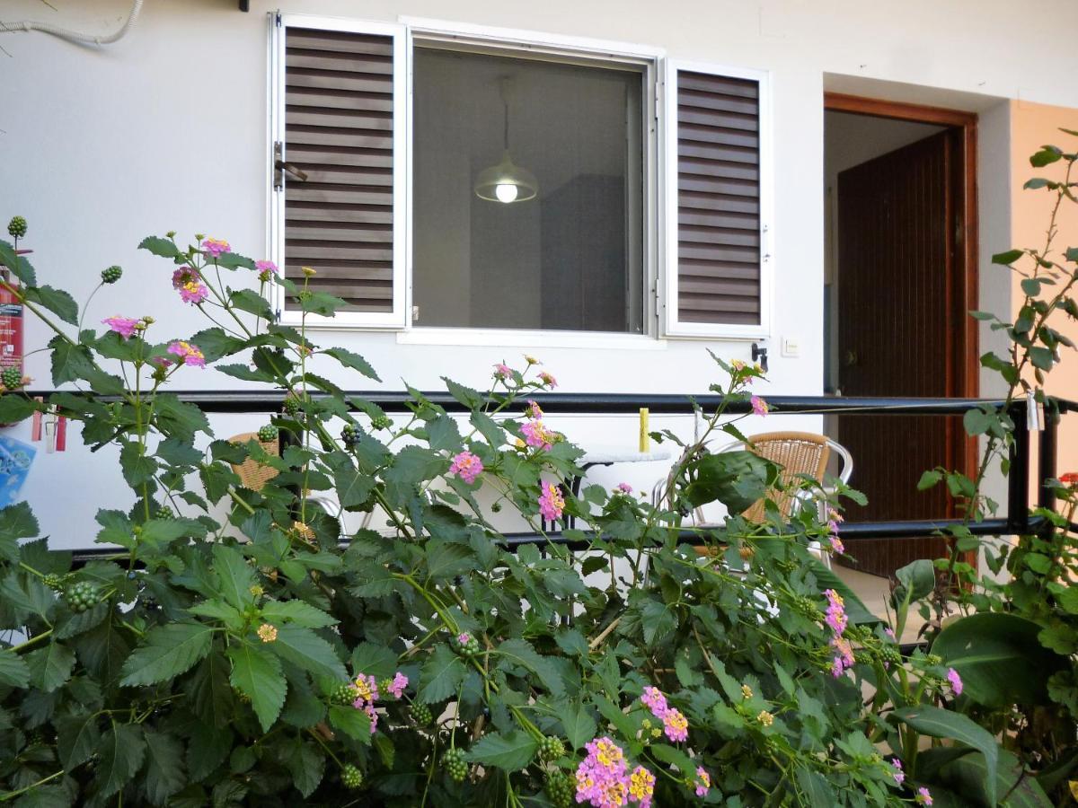 Kostas Apartments & Studios Agios Georgios Pagon Eksteriør bilde
