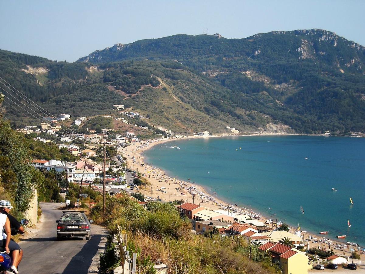 Kostas Apartments & Studios Agios Georgios Pagon Eksteriør bilde